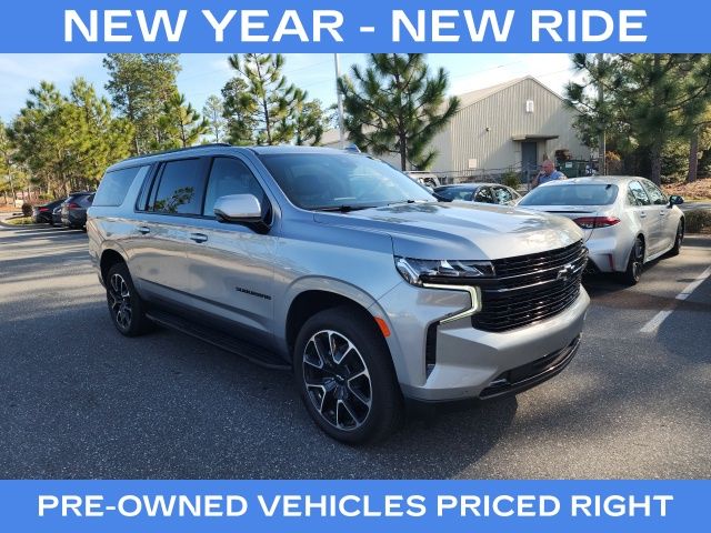 2024 Chevrolet Suburban RST's photo