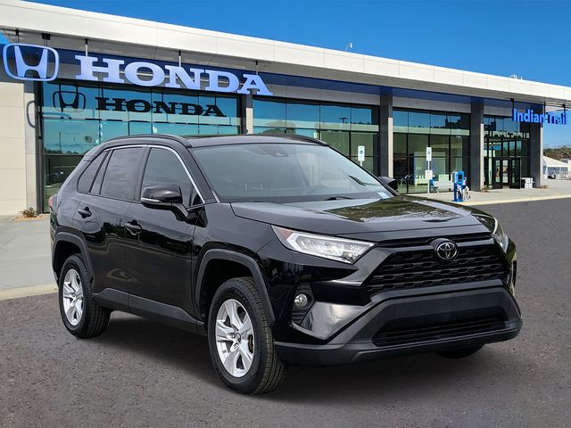 2019 Toyota RAV4 XLE 1