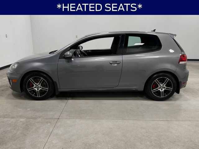 2010 Volkswagen GTI photo