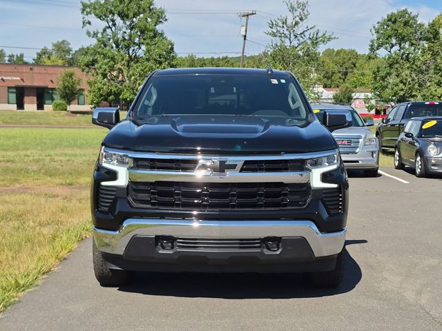 Used 2025 Black Chevrolet LT image 16