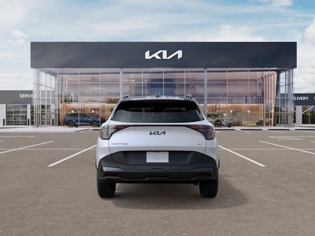 2027 White Kia Sportage