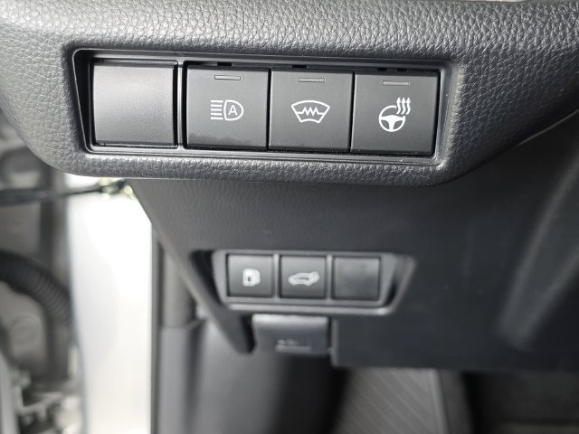 Used 2024 Toyota Prius Hatchback