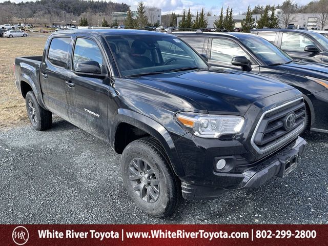Black 2023 Toyota Tacoma SR5 V6 Double Cab 4WD Pickup Truck Four-Wheel Drive 6-Speed Automatic