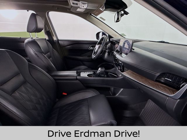 Used 2024 Nissan Rogue SUV