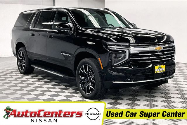 Black 2025 Chevrolet Suburban SUV / Crossover Four-Wheel Drive 10-Speed Automatic