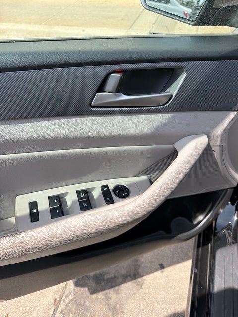 car-gallery-12
