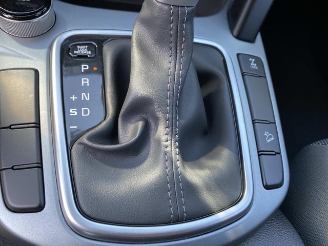 Used 2025 Kia Seltos SUV