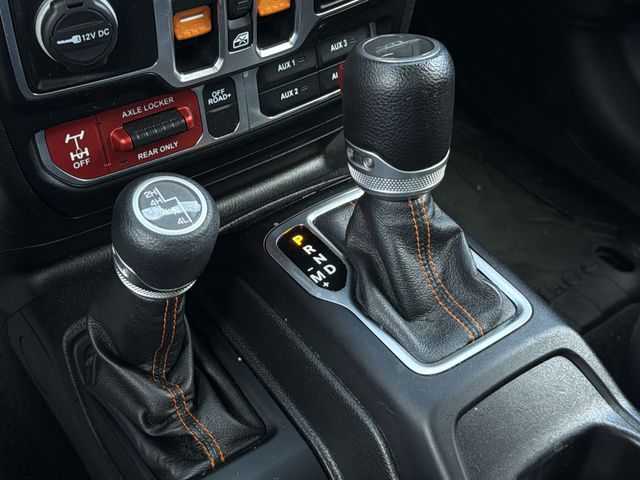 Used 2020 Black Jeep Mojave image 29