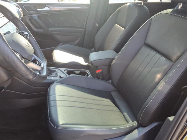 2023 Volkswagen Tiguan - Image 20