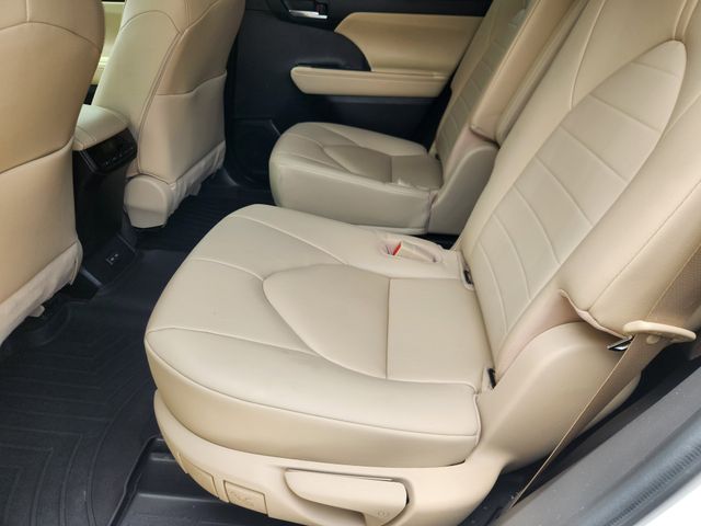 2023 Toyota Highlander XLE Beige at Don McGill Toyota