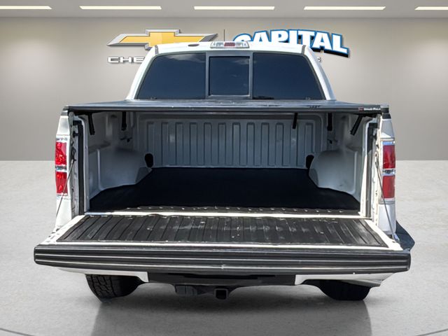 Used 2011 White Ford Platinum image 32
