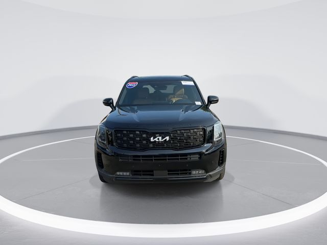 Used 2022 Black Kia SX image 2