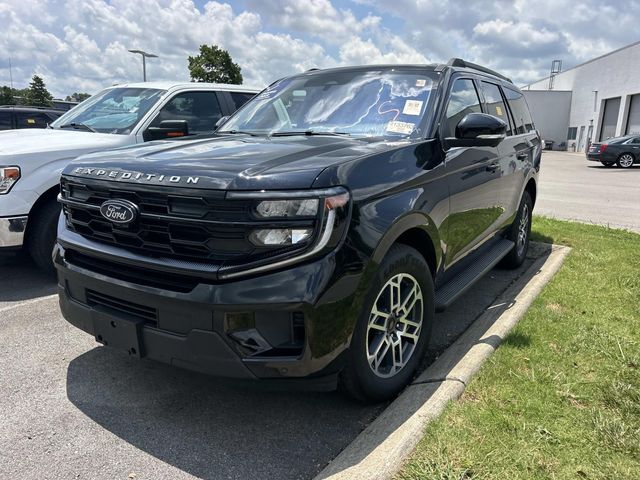 Black Metallic 2025 Ford Expedition SUV / Crossover 4X2 Automatic