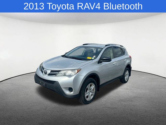 Classic Silver Metallic 2013 Toyota RAV4 LE SUV / Crossover Front-Wheel Drive 6-Speed Automatic