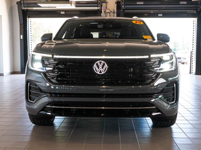 Used 2025 Volkswagen Atlas Cross Sport SUV