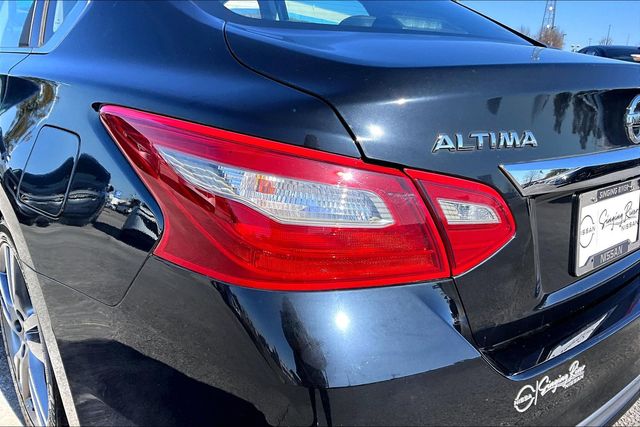 Used 2018 Nissan Altima 3.5 SL 4D Sedan