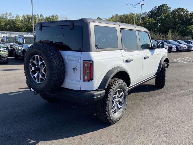 2024 Ford Bronco Badlands 3