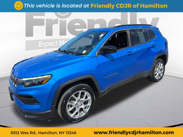 2023 Jeep Compass Latitude Lux 4WD