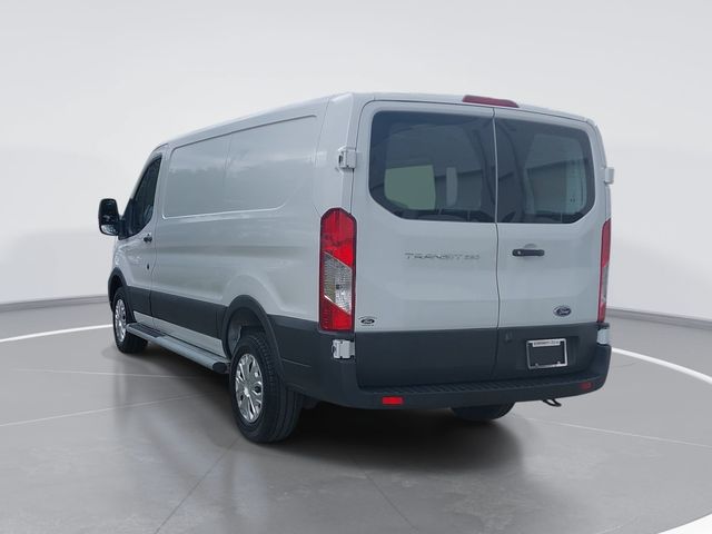 Used 2025 White Ford Base image 5