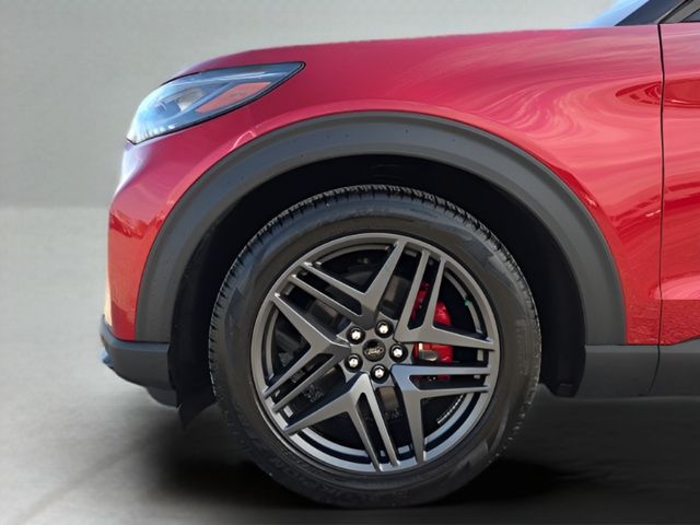 Used 2025 Ford Explorer SUV