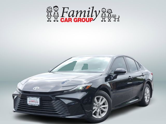 Midnight Black Metallic 2025 Toyota Camry LE FWD Sedan Front-Wheel Drive Continuously Variable Transmission