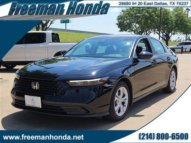 Crystal Black Pearl 2025 Honda Accord Sedan Front-Wheel Drive Continuously Variable Transmission