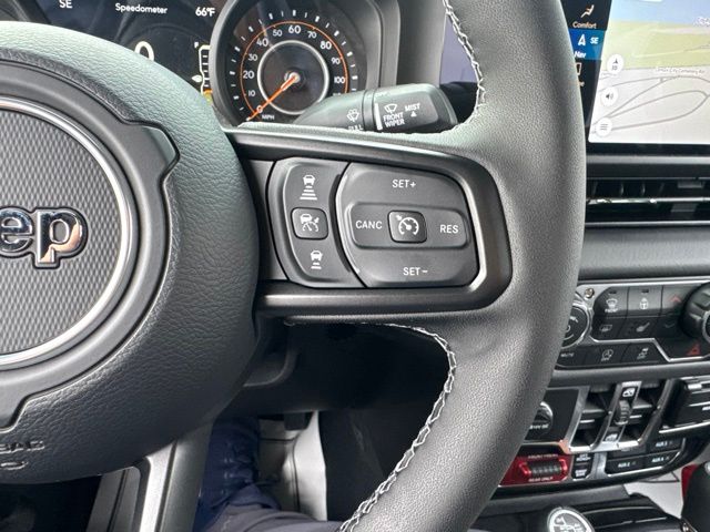 New 2026 Gray Jeep  image 21