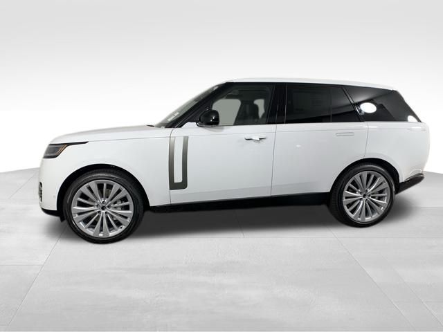 2024 Land Rover Range Rover SE 4