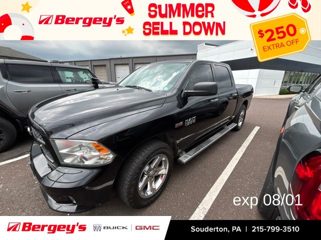 Brilliant Black Crystal Pearlcoat 2016 RAM 1500 Pickup Truck Four-Wheel Drive 8-Speed Automatic