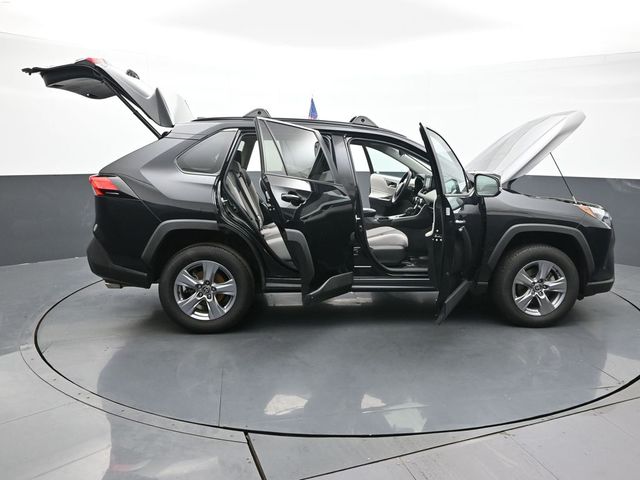 2022 Toyota RAV4 XLE 58