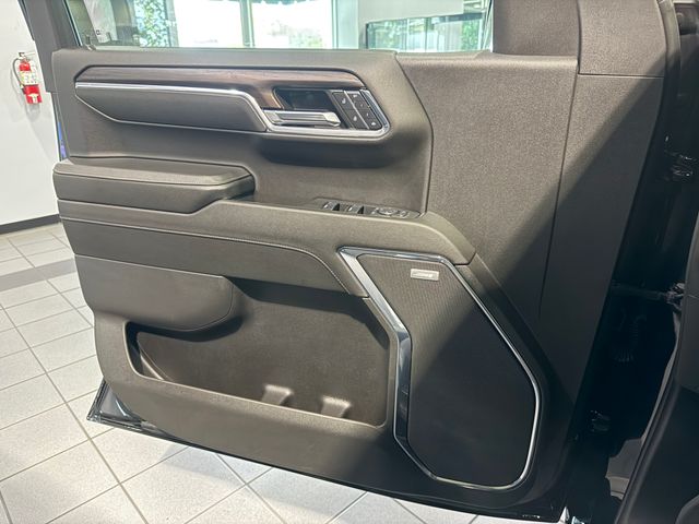 2024 GMC Sierra 1500 SLT Black at Bob King Buick GMC
