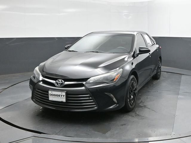 Midnight Black Metallic 2017 Toyota Camry LE Sedan Front-Wheel Drive 6-Speed Automatic