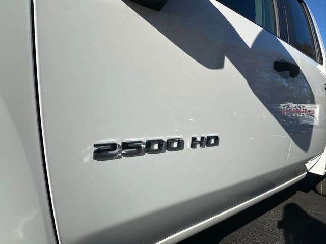 2025 Chevrolet Silverado 2500HD Work Truck photo