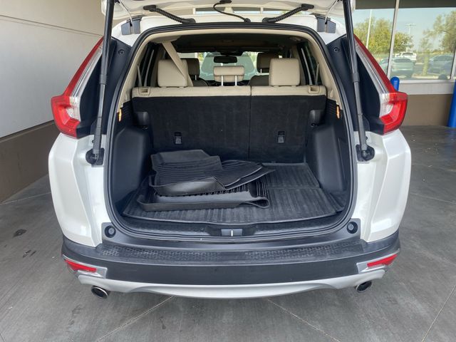 Used 2019 Platinum White Pearl Honda Touring image 13