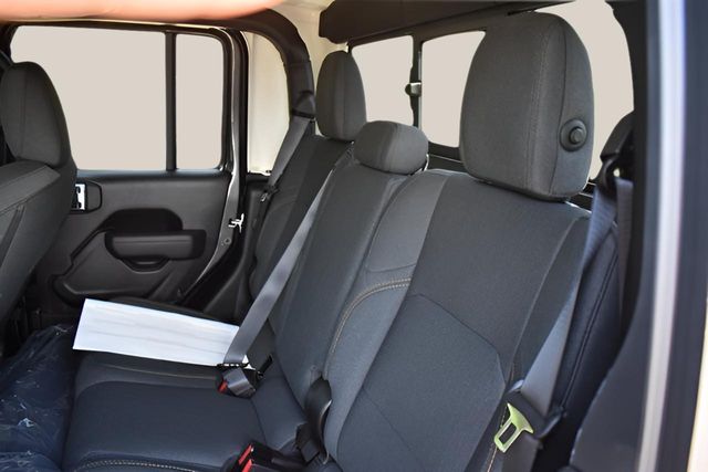 New Car 2025 Jeep Gladiator  Sport S For Sale Under $40,000 In Austin, Texas