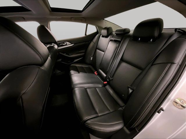 2017 Nissan Maxima 3.5 SL Silver at Sutliff Volkswagen
