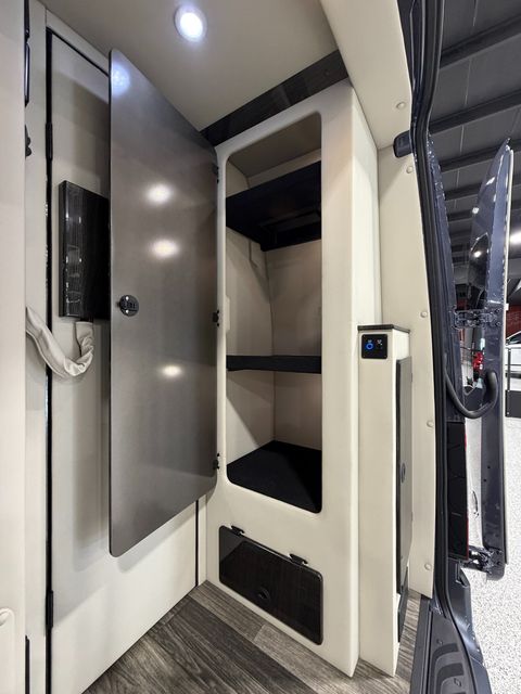2026 Mercedes-Benz Sprinter 3500XD