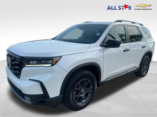 Platinum White Pearl 2025 Honda Pilot TrailSport AWD SUV / Crossover All-Wheel Drive Automatic