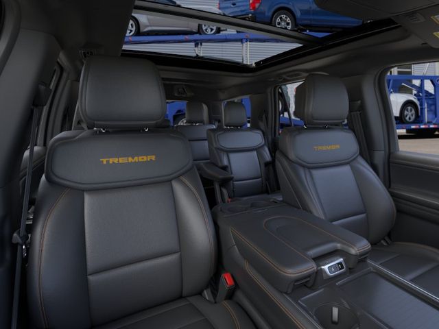 2026 Ford Expedition Tremor:169209