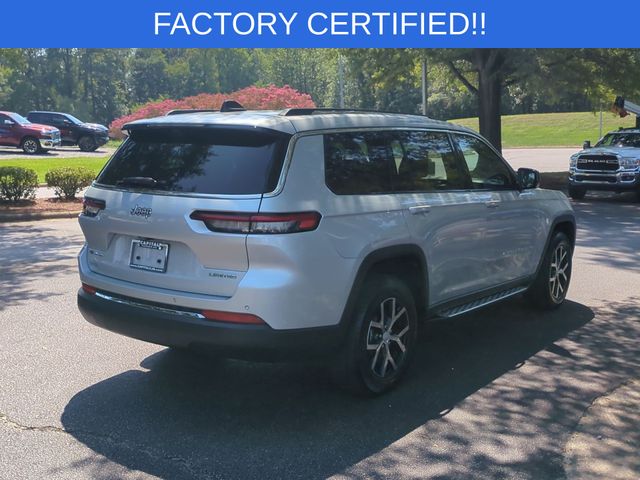 Used 2023 Silver Jeep Limited image 5
