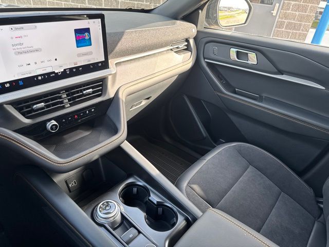 New 2026 Gray Ford Tremor image 25