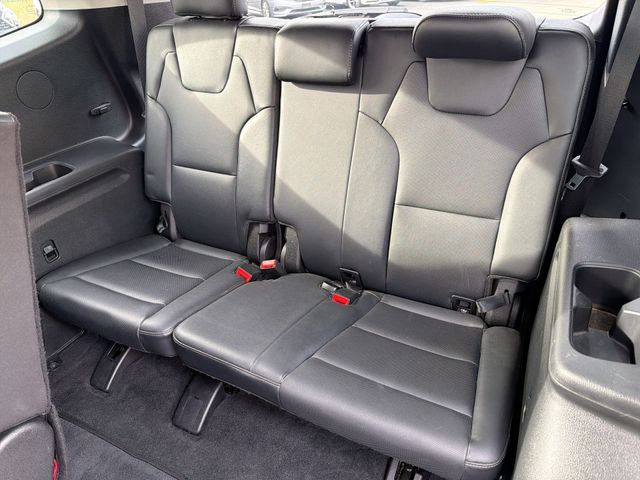 Certified Used 2022 White Kia EX image 28