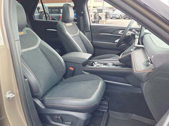 New 2026 Gray Ford Tremor image 17