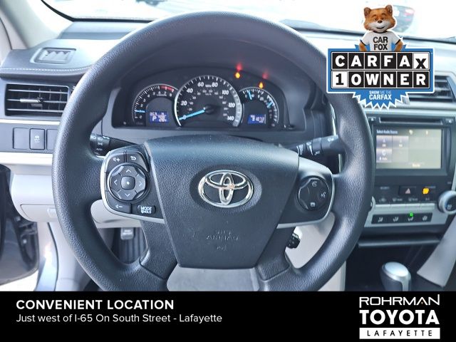 2014 Toyota Camry LE 16