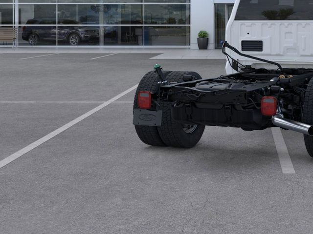 2025 Ford F-550 Super Duty 