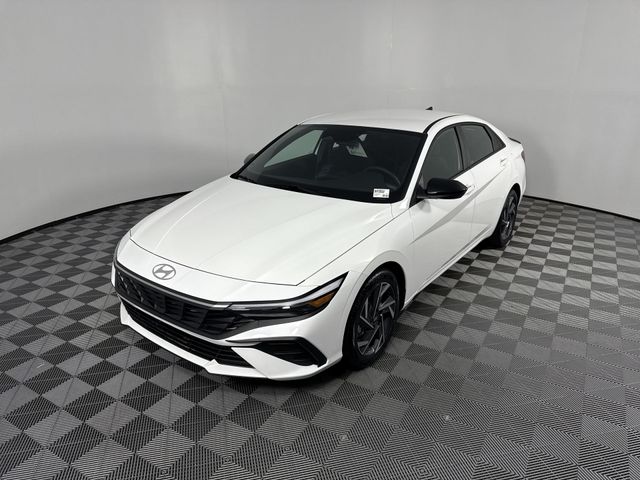 New 2025 Hyundai Elantra For Sale in Indianapolis, IN