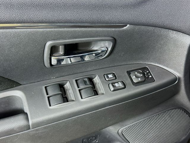 MitsubishiOutlander Sport16