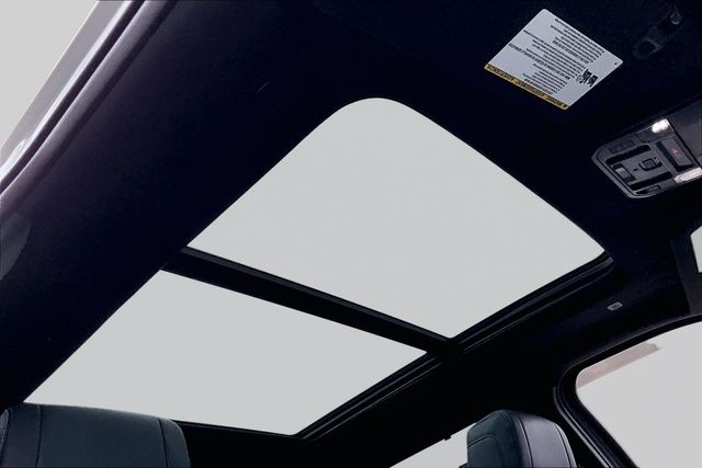 2025 Toyota Tundra Platinum - Photo 24