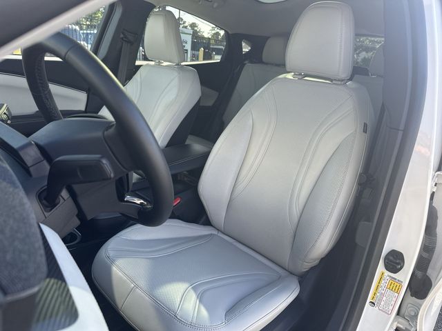 Used 2023 White Ford Premium image 12