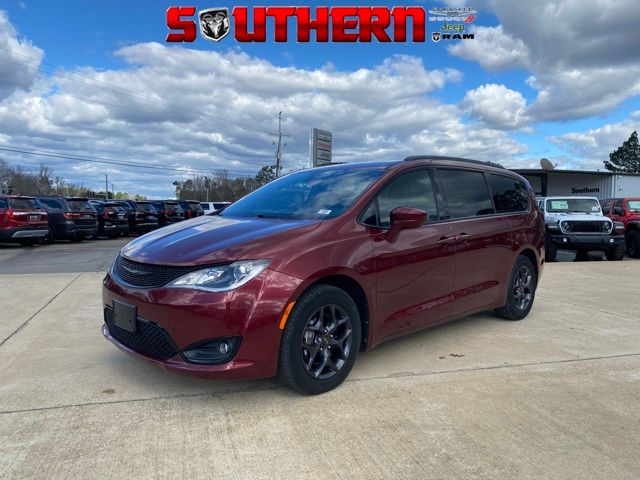 2018 Chrysler Pacifica Touring L Plus FWD